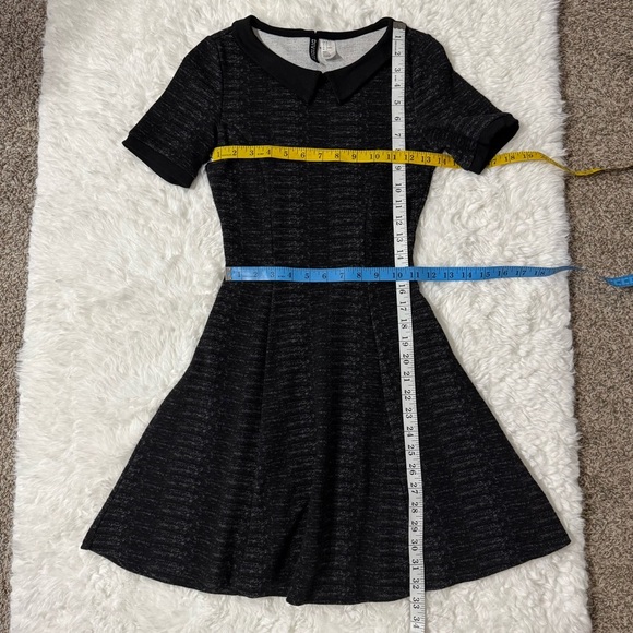 H&M Black and Gray Peter Pan Collared Skater Dress Size 6 - Picture 6 of 6